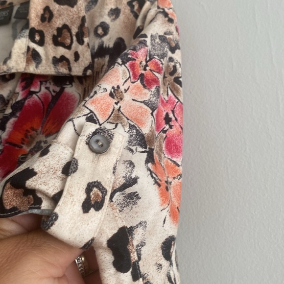 Colorful short-sleeved shirt blouse size XL - Picture 3 of 7